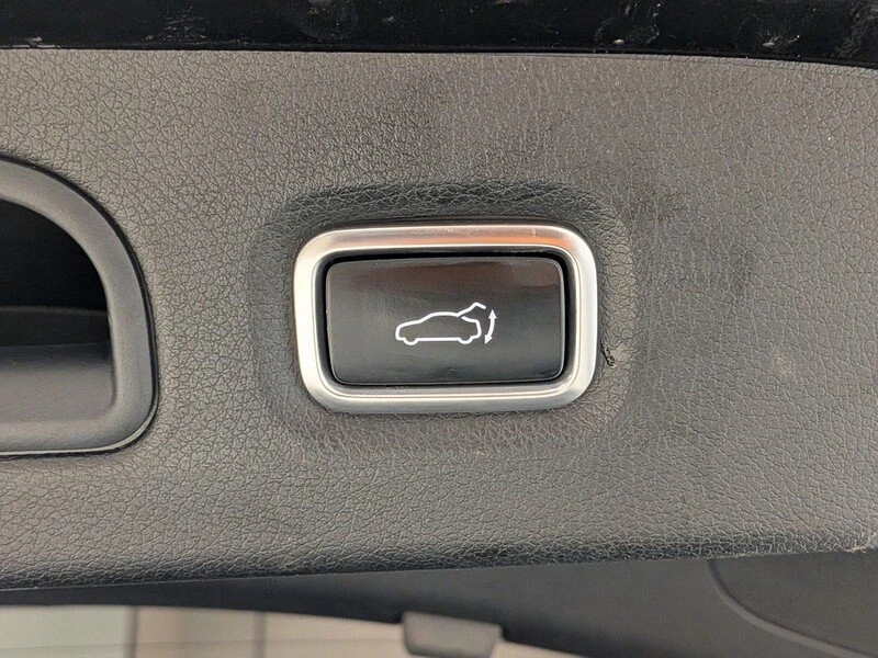 2022 Kia Stinger - Image 8 of 20