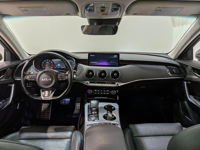 2022 Kia Stinger - Image 15 of 20