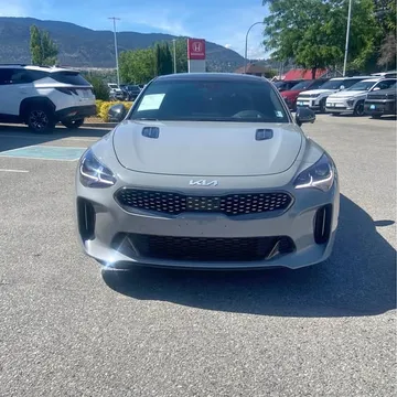 2022 Kia Stinger GT2