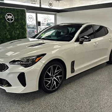2022 Kia Stinger GT-Line