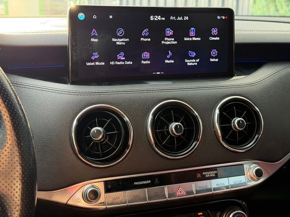 2022 Kia Stinger - Image 12 of 20