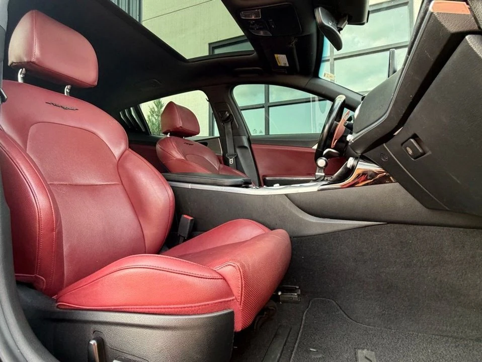 2022 Kia Stinger - Image 19 of 20