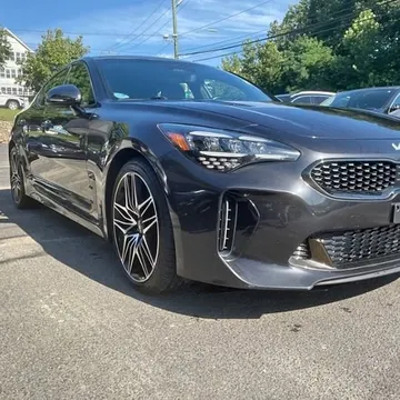 2022 Kia Stinger GT1