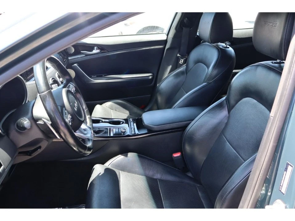 2022 Kia Stinger - Image 14 of 19