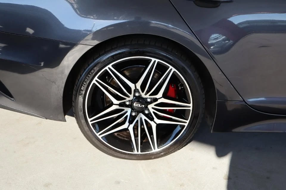2022 Kia Stinger - Image 5 of 20
