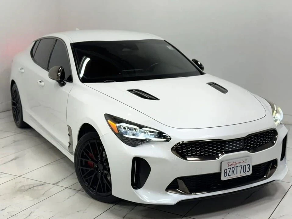 2022 Kia Stinger - Image 2 of 20
