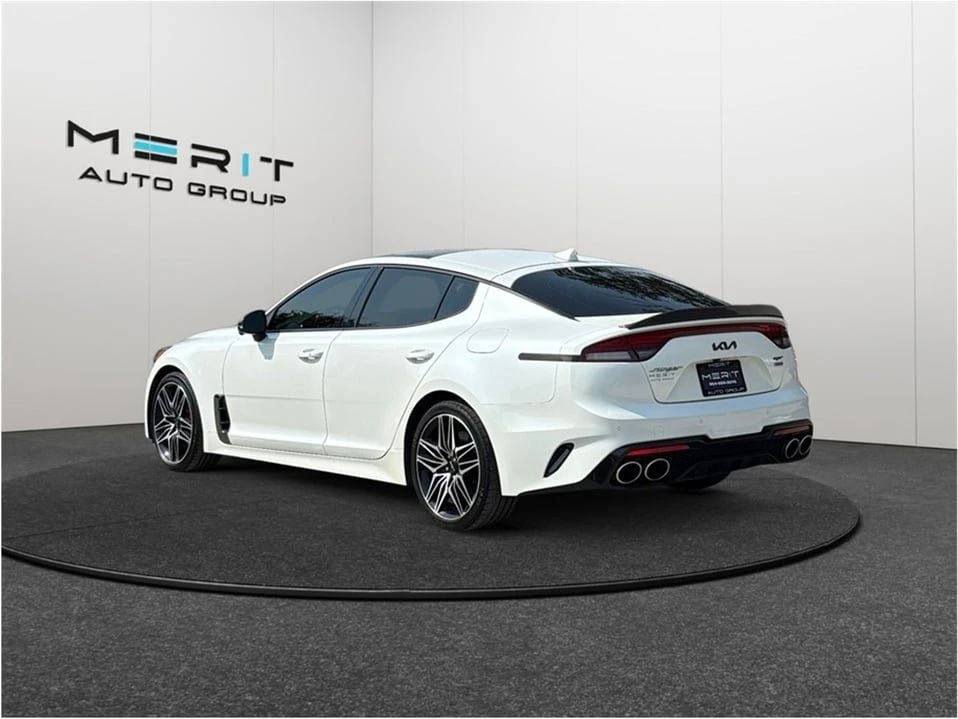 2022 Kia Stinger - Image 7 of 20