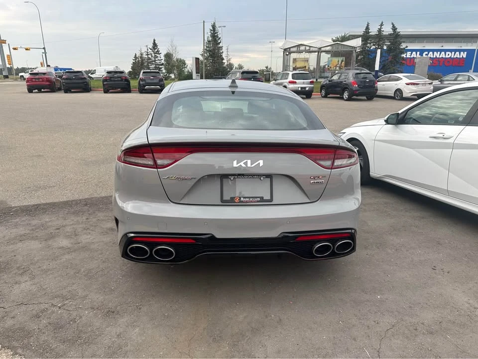 2022 Kia Stinger - Image 3 of 8