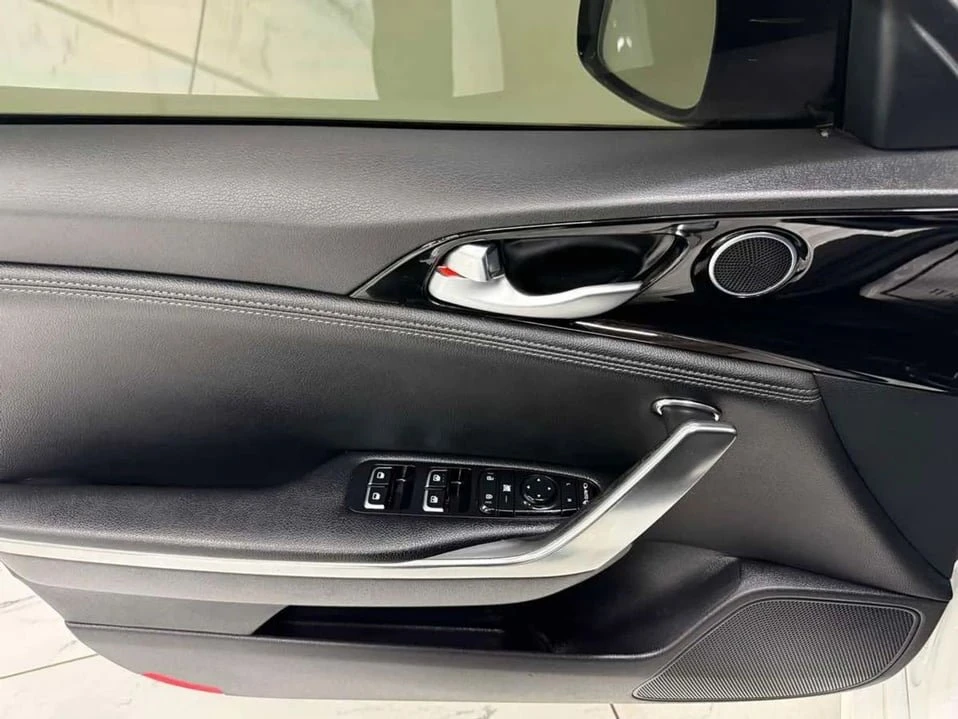 2022 Kia Stinger - Image 13 of 20