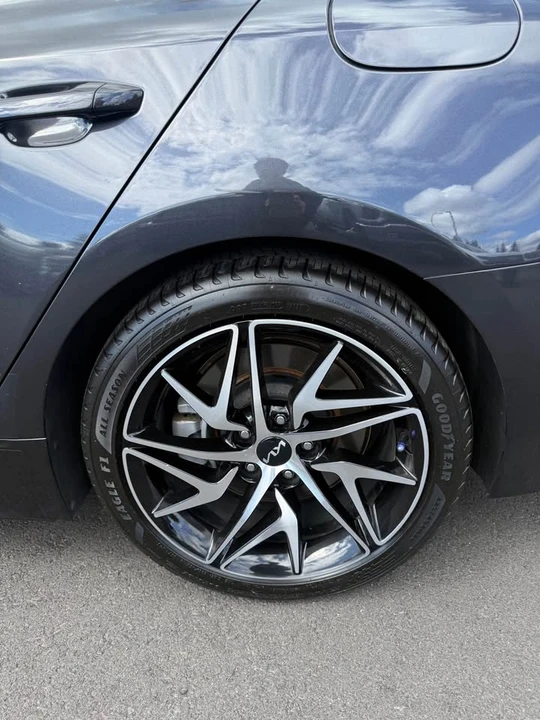 2022 Kia Stinger - Image 11 of 20