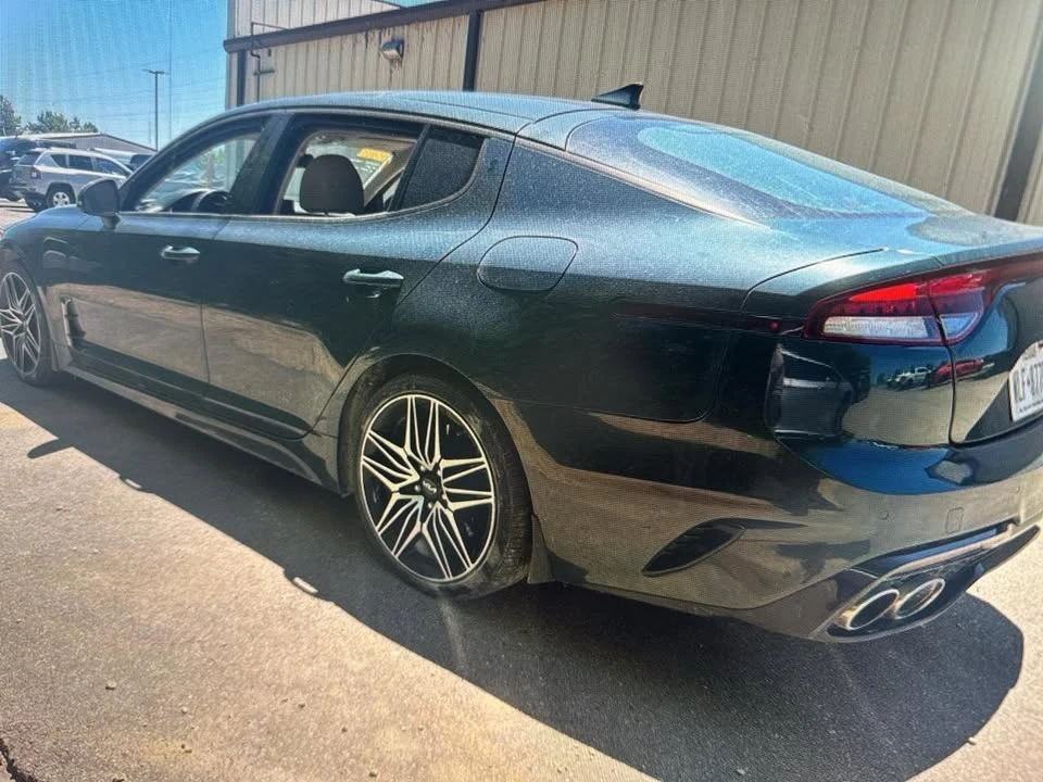 2022 Kia Stinger - Image 3 of 3