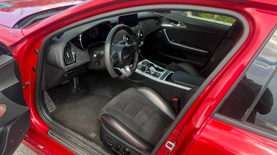 2022 Kia Stinger - Image 6 of 14