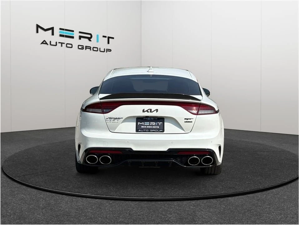 2022 Kia Stinger - Image 8 of 20