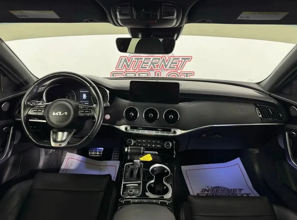 2022 Kia Stinger - Image 5 of 8