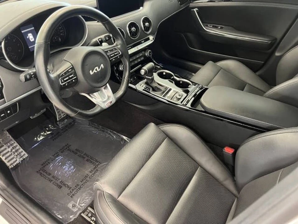 2022 Kia Stinger - Image 11 of 20