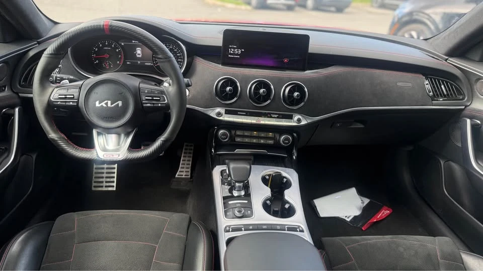 2022 Kia Stinger - Image 7 of 14