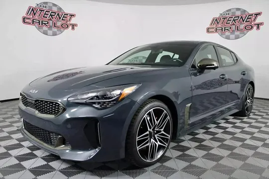 2022 Kia Stinger GT2