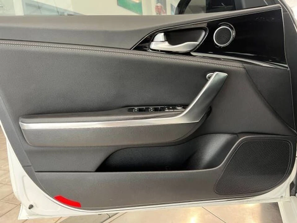 2022 Kia Stinger - Image 12 of 20