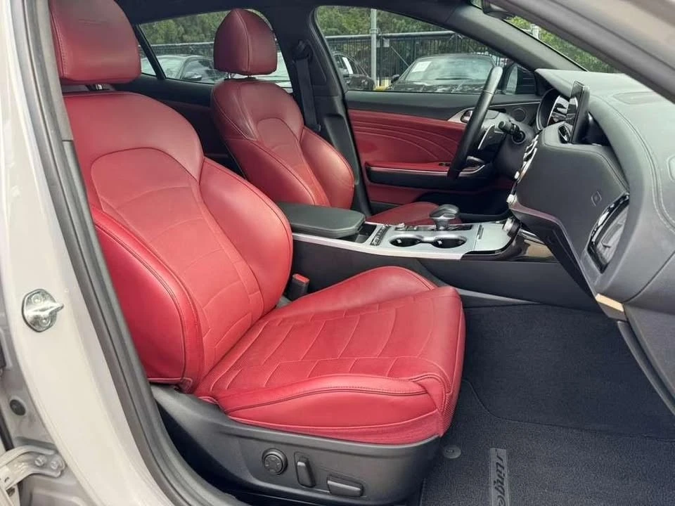 2022 Kia Stinger - Image 14 of 20