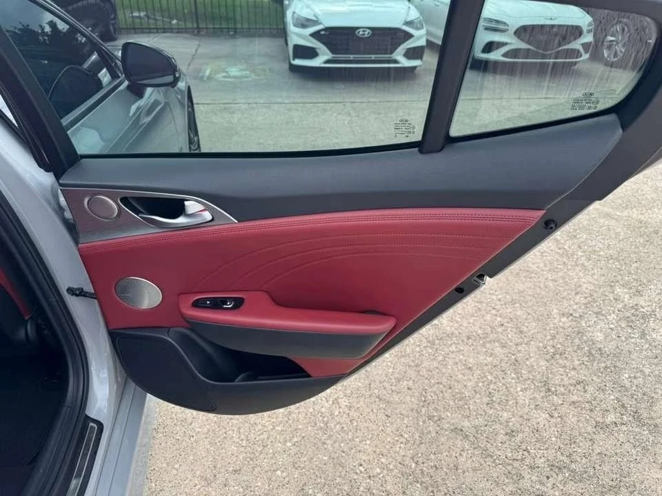 2022 Kia Stinger - Image 17 of 20