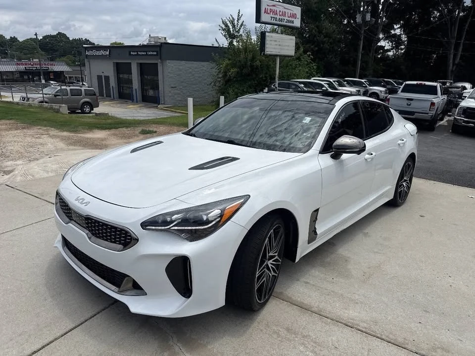 2022 Kia Stinger - Image 2 of 16
