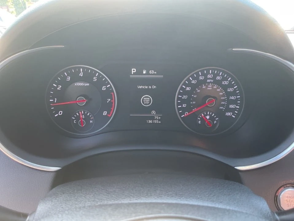 2022 Kia Stinger - Image 9 of 20