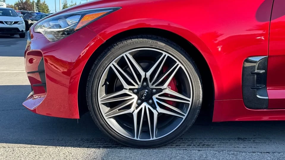 2022 Kia Stinger - Image 6 of 12