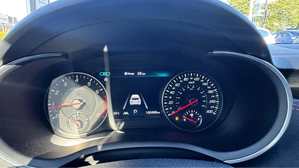 2022 Kia Stinger - Image 7 of 12