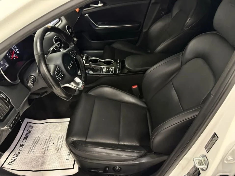 2022 Kia Stinger - Image 15 of 20