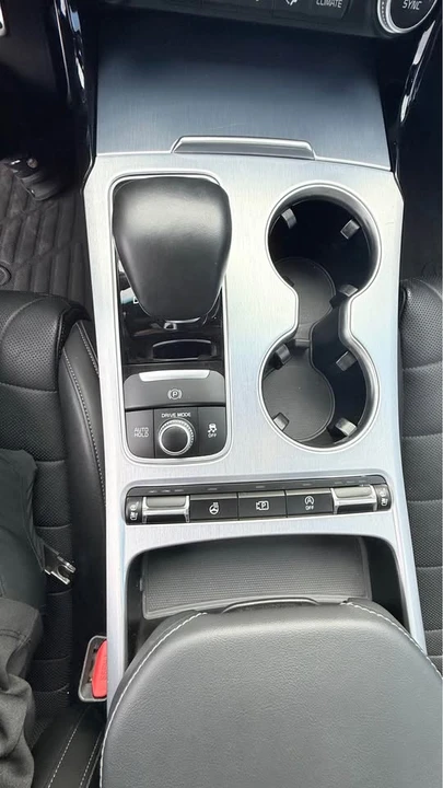 2022 Kia Stinger - Image 17 of 18