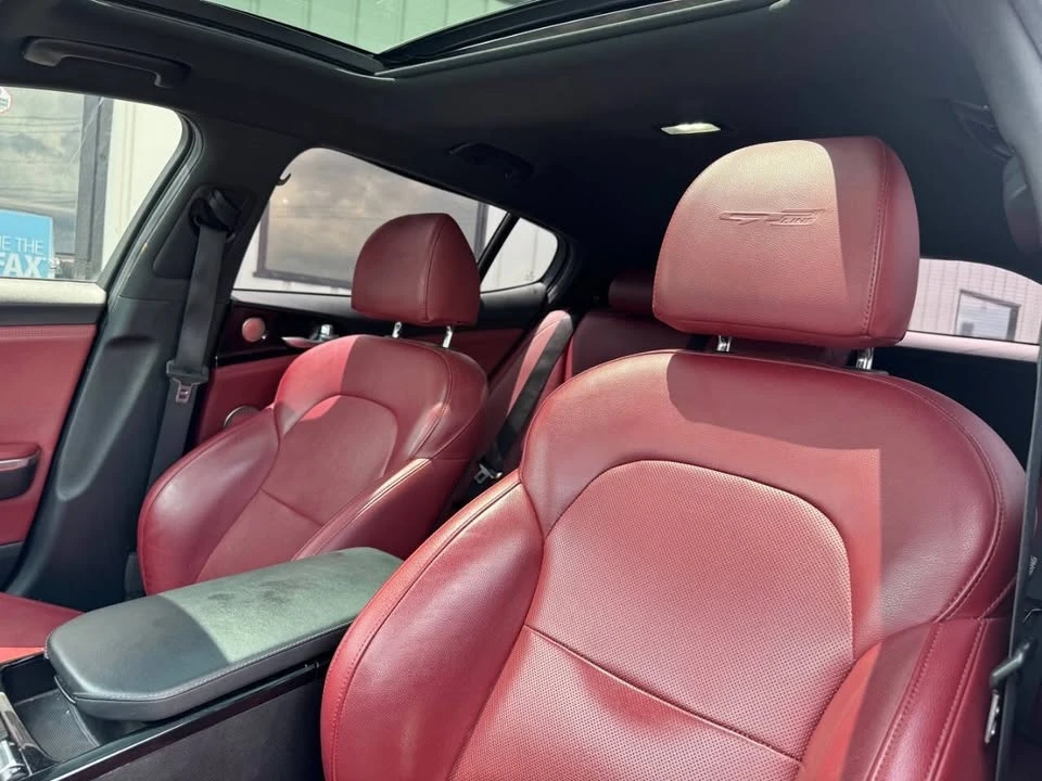 2022 Kia Stinger - Image 14 of 20