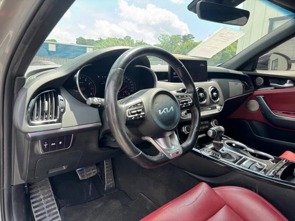 2022 Kia Stinger - Image 12 of 20