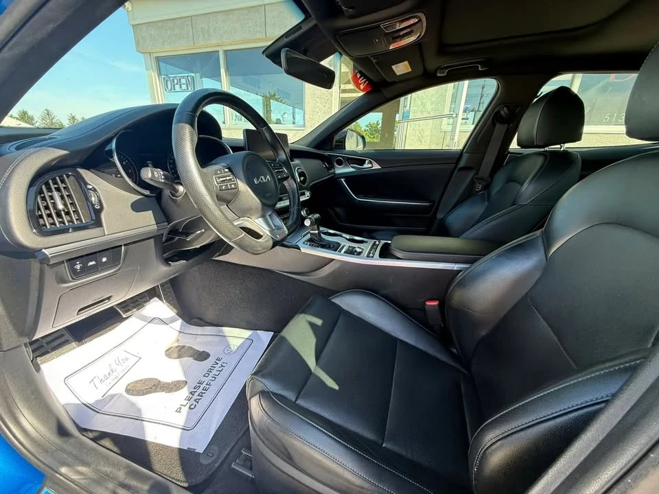 2022 Kia Stinger - Image 8 of 20