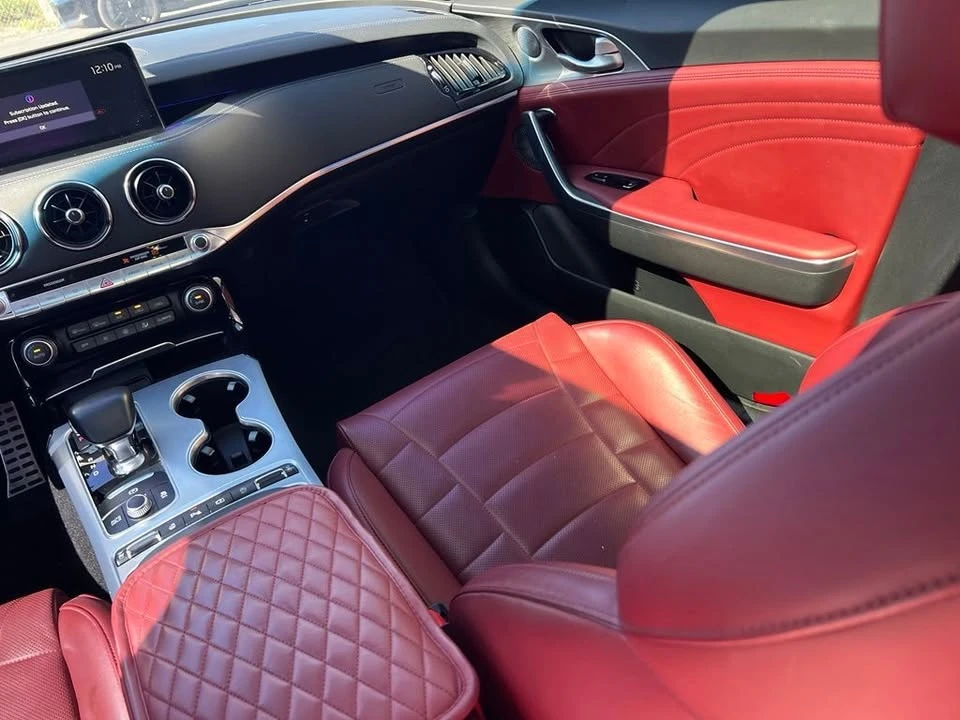 2022 Kia Stinger GT - Image 11 of 20