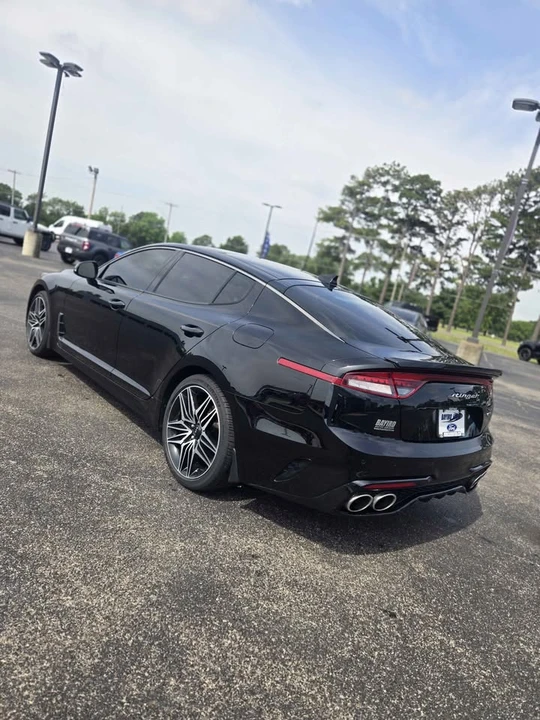 2022 Kia Stinger - Image 3 of 10