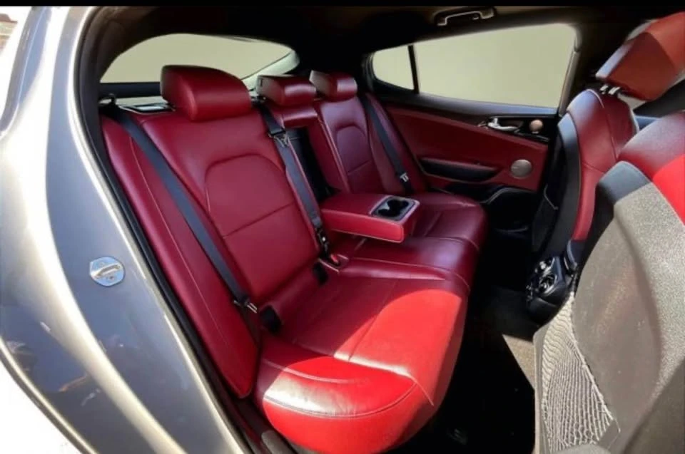 2022 Kia Stinger - Image 9 of 9