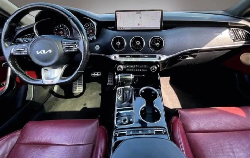 2022 Kia Stinger - Image 3 of 9