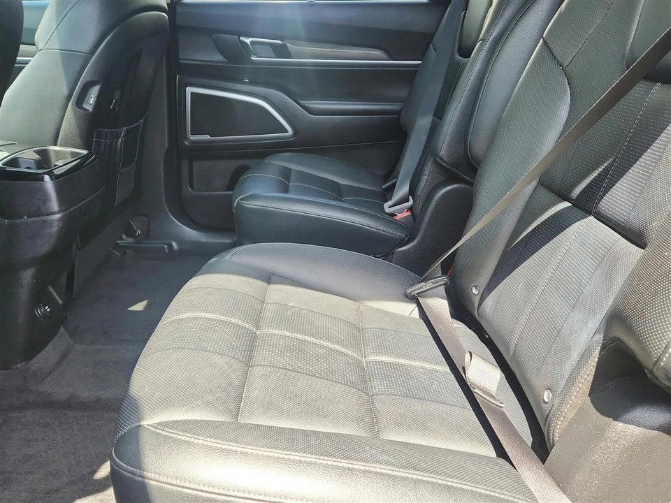 2022 Kia Telluride - Image 20 of 30