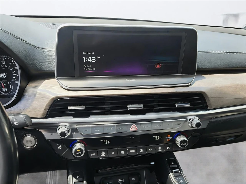 2022 Kia Telluride - Image 16 of 30