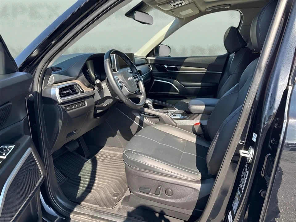 2022 Kia Telluride - Image 9 of 12