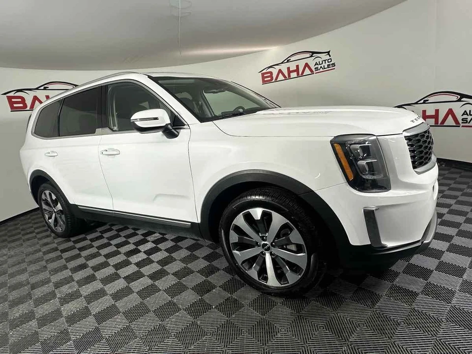 2022 Kia Telluride - Image 12 of 21