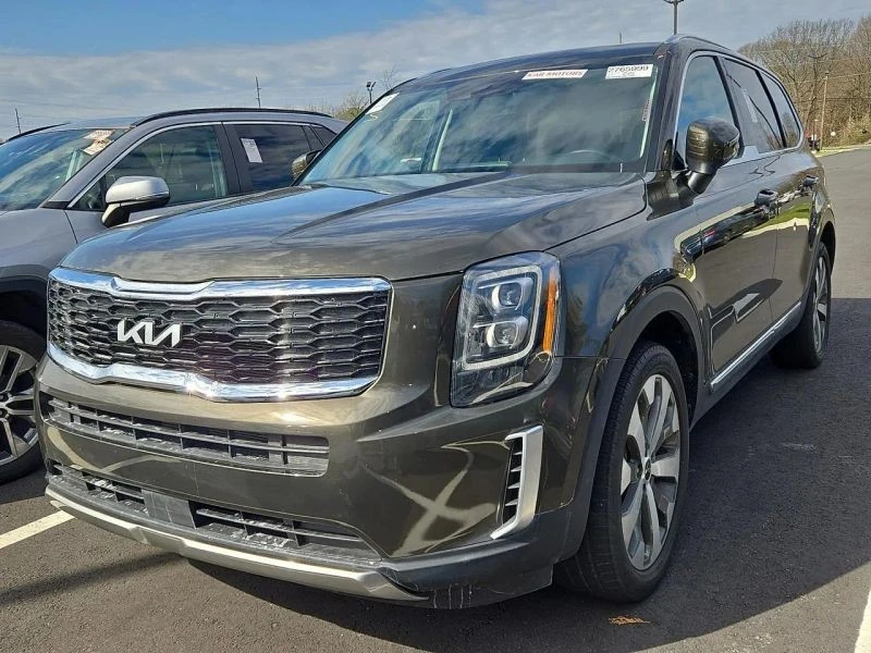 2022 Kia Telluride - Image 2 of 4