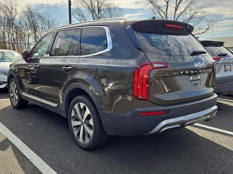 2022 Kia Telluride - Image 3 of 4