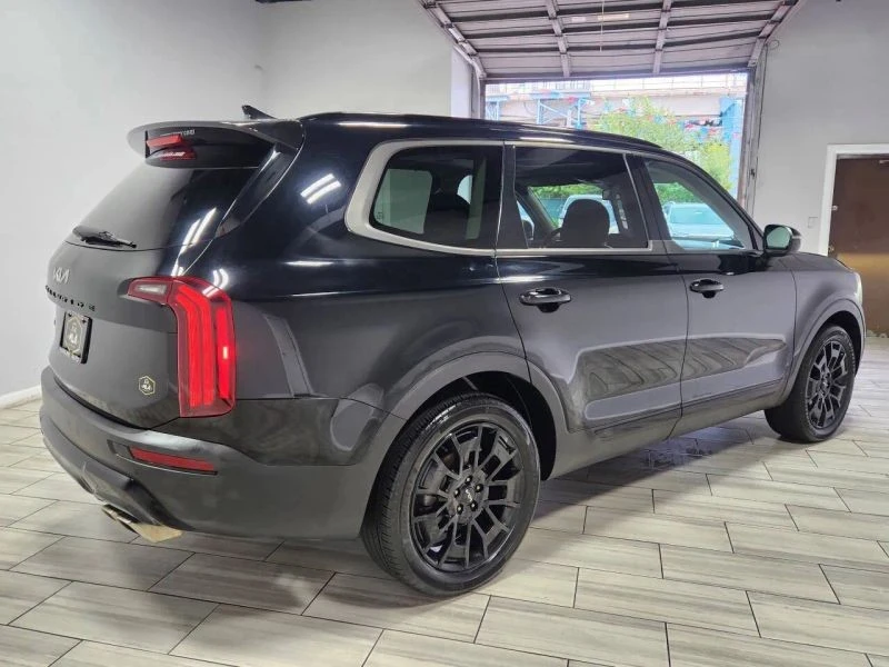 2022 Kia Telluride - Image 5 of 12