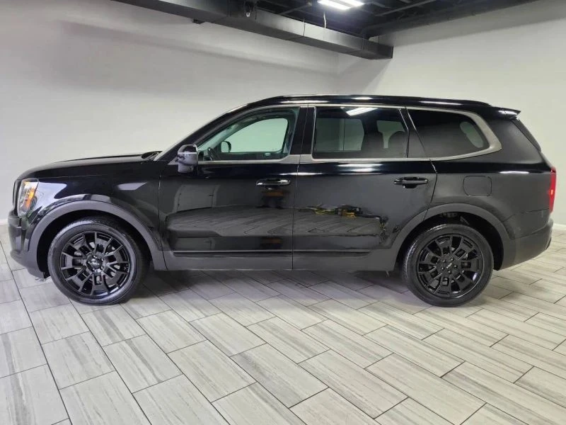 2022 Kia Telluride - Image 2 of 12