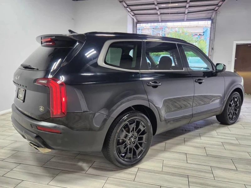 2022 Kia Telluride - Image 5 of 12