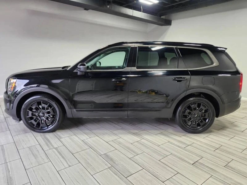 2022 Kia Telluride - Image 2 of 12