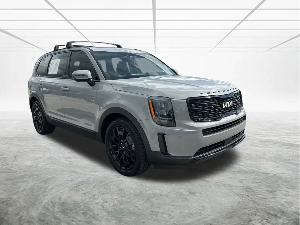 2022 Kia Telluride - Image 2 of 12