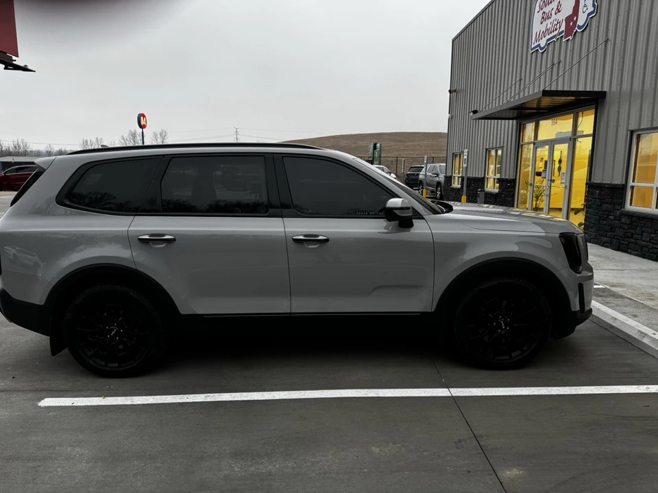 2022 Kia Telluride - Image 4 of 8