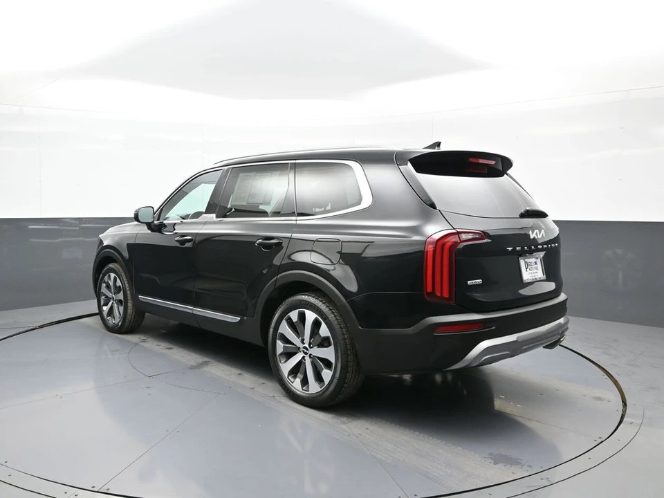2022 Kia Telluride - Image 8 of 21